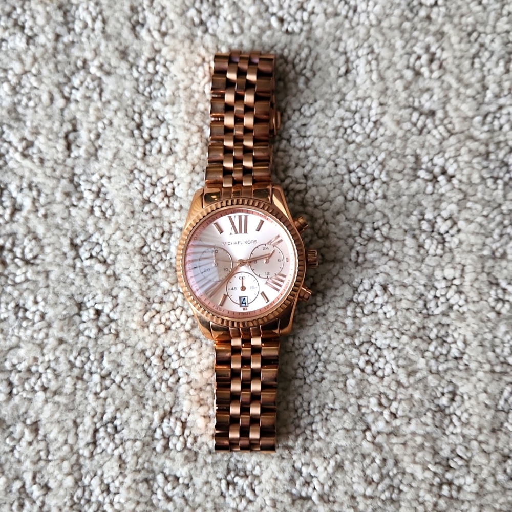 Rose gold Michael Kors watch, Rolex style band